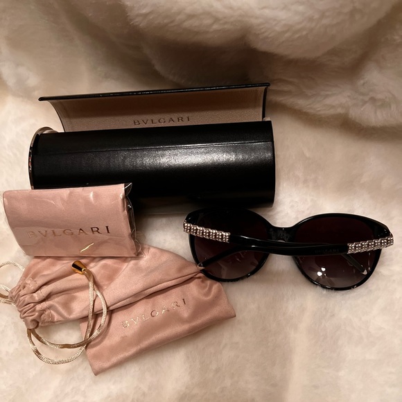 Authentic Bvlgari designer sunglasses with crystals on the sides - Picture 2 of 10